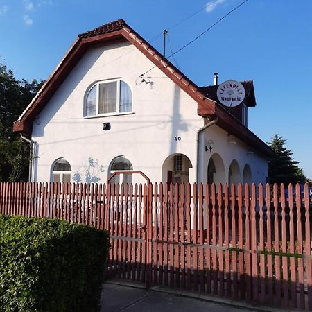 Levendula Vendégház Hajdúszoboszló Extérieur photo